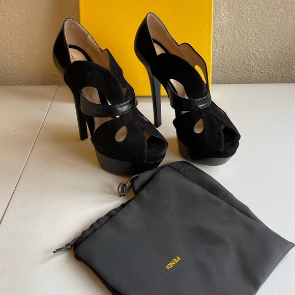 FENDI | SUEDE & LEATHER PLATFORM HEEL PEEP TOE SHOE SANDAL - NIB - Picture 2 of 13